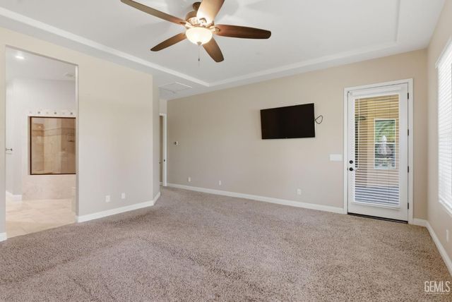 15506 Domaine Chandon Avenue, Bakersfield, CA 93314