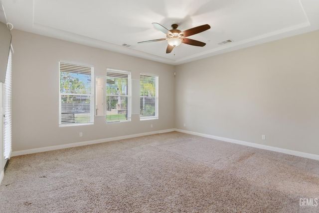 15506 Domaine Chandon Avenue, Bakersfield, CA 93314