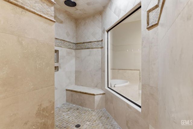 15506 Domaine Chandon Avenue, Bakersfield, CA 93314