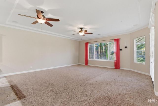 15506 Domaine Chandon Avenue, Bakersfield, CA 93314