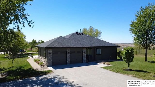 2245 County Road 29, Kennard, NE 68034
