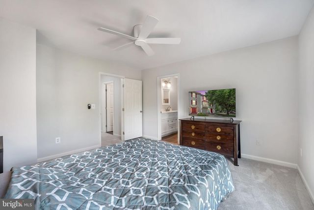 9199 YARROW LN, Manassas, VA 20110