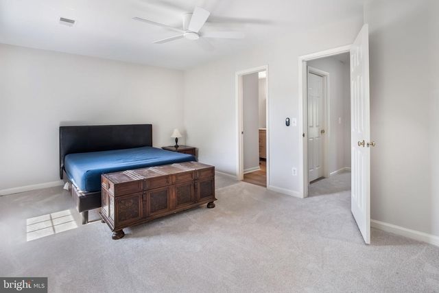9199 YARROW LN, Manassas, VA 20110