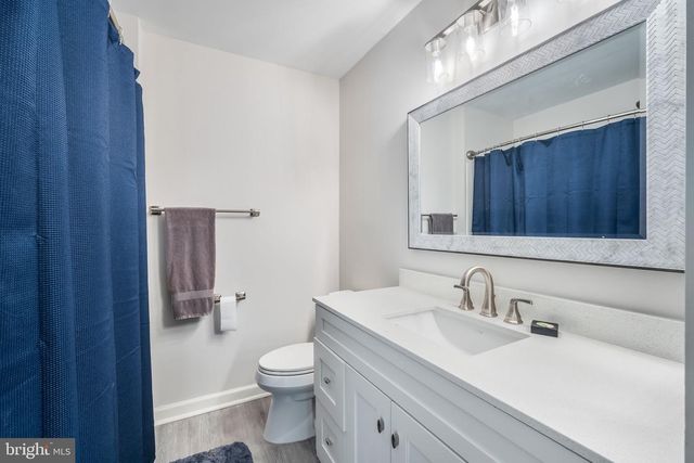 9199 YARROW LN, Manassas, VA 20110