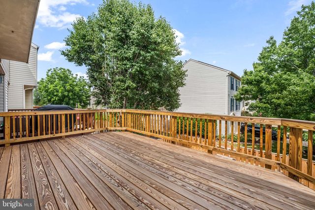 9199 YARROW LN, Manassas, VA 20110