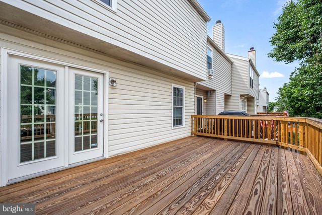 9199 YARROW LN, Manassas, VA 20110