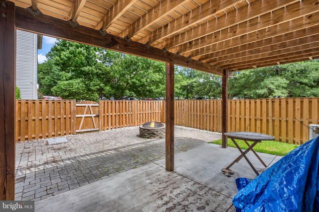 9199 YARROW LN, Manassas, VA 20110