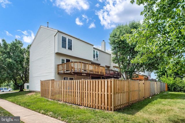9199 YARROW LN, Manassas, VA 20110