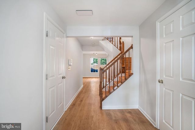 9199 YARROW LN, Manassas, VA 20110