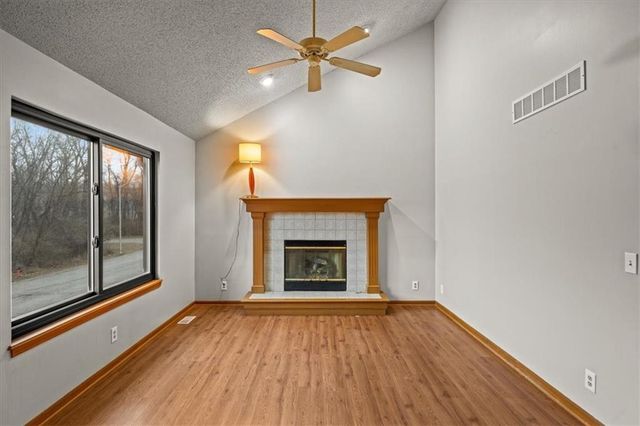 7111 N Jarboe Street, Kansas City, MO 64118