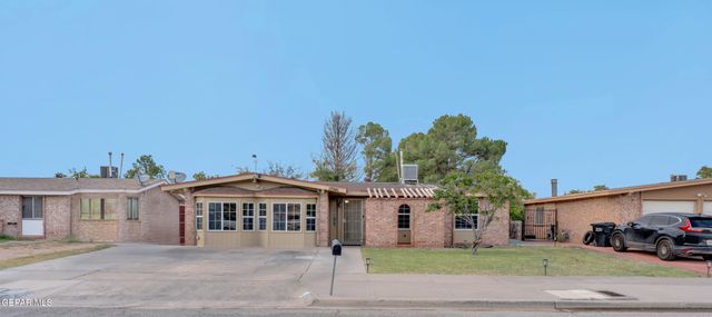 15341 NORTHPORT Court, Horizon City, TX 79928