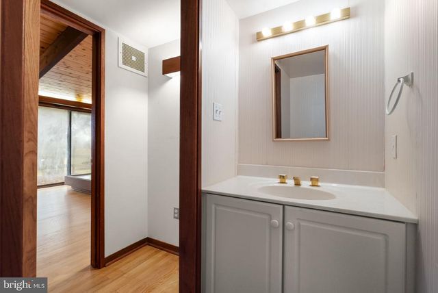 7099 GLEN CURTISS LN, Warrenton, VA 20187