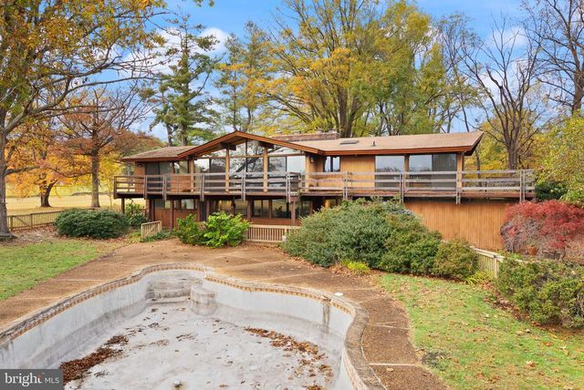 7099 GLEN CURTISS LN, Warrenton, VA 20187