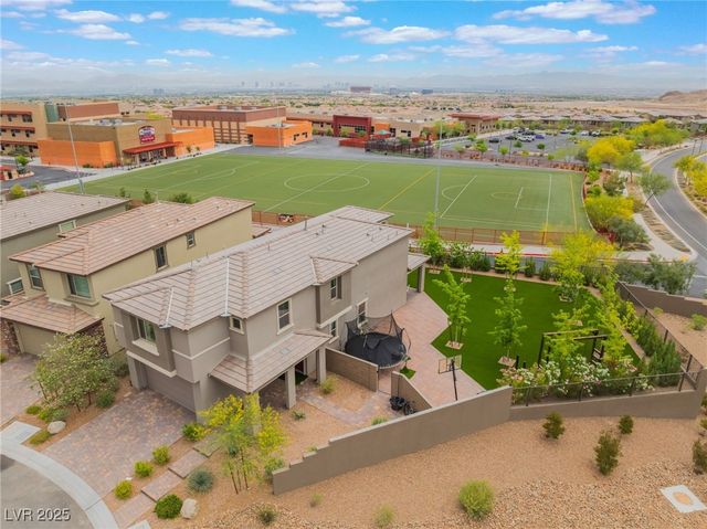 438 Wind Poppy Street, Las Vegas, NV 89138