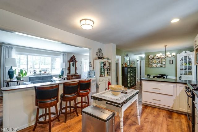 183 Timberlane Drive, Northfield Center, OH 44067