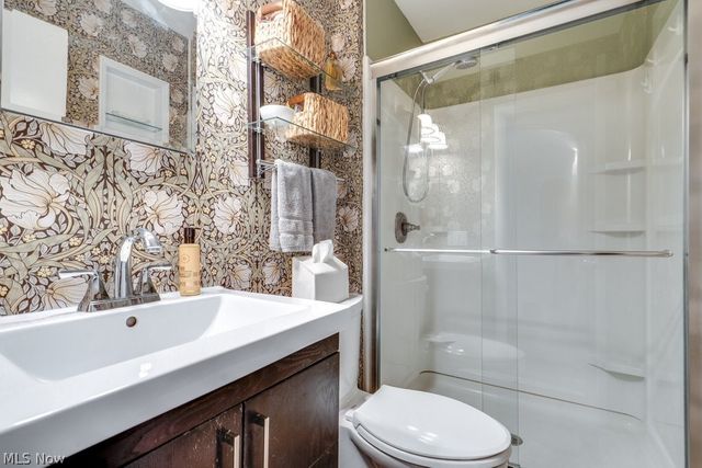 183 Timberlane Drive, Northfield Center, OH 44067