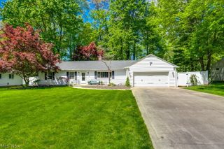 183 Timberlane Drive, Northfield Center, OH 44067