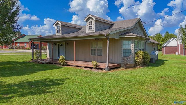 16388 Highway 157, Moulton, AL 35650