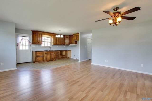 16388 Highway 157, Moulton, AL 35650