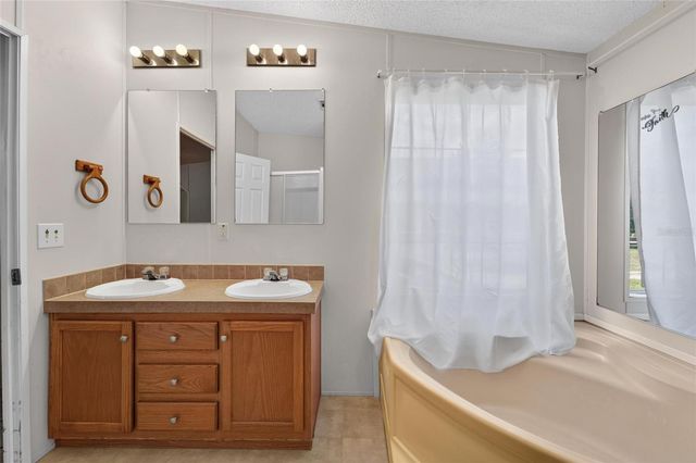 1205 CRYSTAL SPRINGS ROAD, Zephyrhills, FL 33540