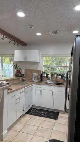 593 Bedford Avenue, Weston, FL 33326