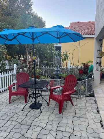 593 Bedford Avenue, Weston, FL 33326