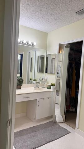 593 Bedford Avenue, Weston, FL 33326