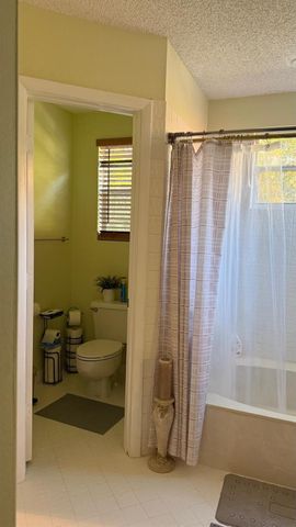 593 Bedford Avenue, Weston, FL 33326
