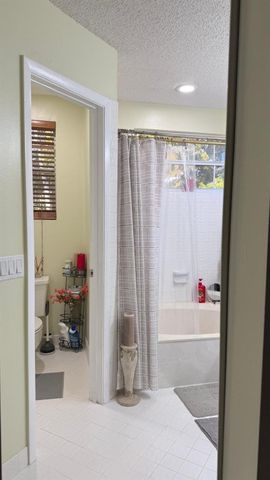 593 Bedford Avenue, Weston, FL 33326