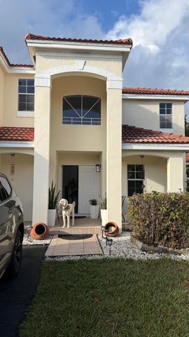 593 Bedford Avenue, Weston, FL 33326