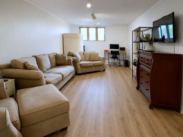 4201 Pommel Place, West Des Moines, IA 50265