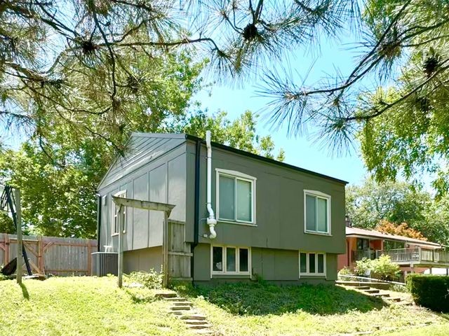 4201 Pommel Place, West Des Moines, IA 50265