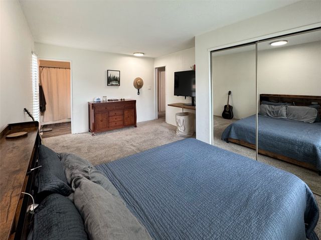 4201 Pommel Place, West Des Moines, IA 50265