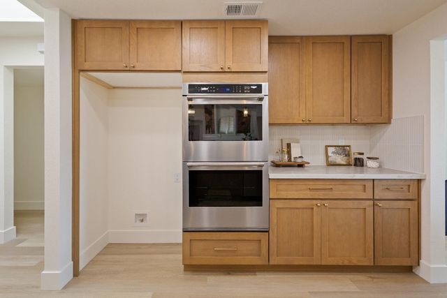 6901 Lincoln Creek Cir, Carmichael, CA 95608