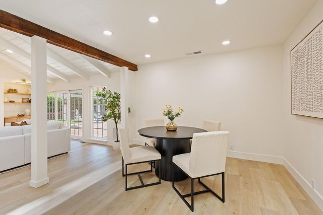 6901 Lincoln Creek Cir, Carmichael, CA 95608