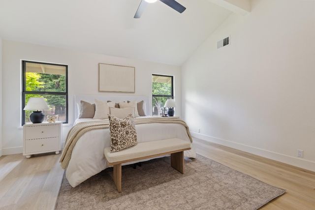 6901 Lincoln Creek Cir, Carmichael, CA 95608