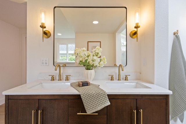 6901 Lincoln Creek Cir, Carmichael, CA 95608