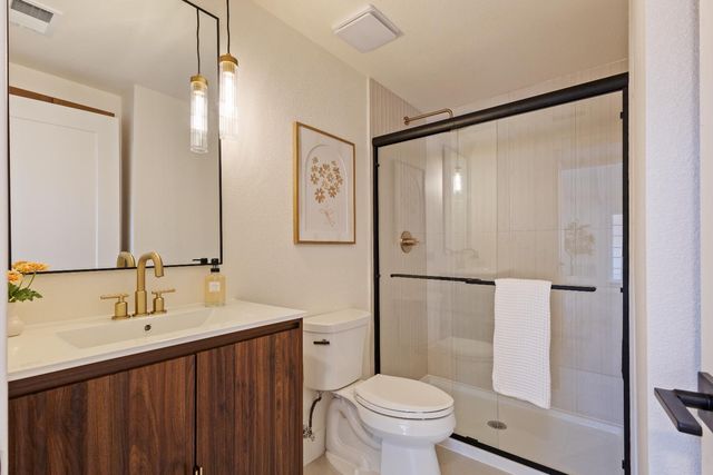 6901 Lincoln Creek Cir, Carmichael, CA 95608