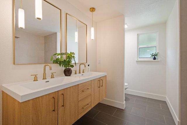 6901 Lincoln Creek Cir, Carmichael, CA 95608