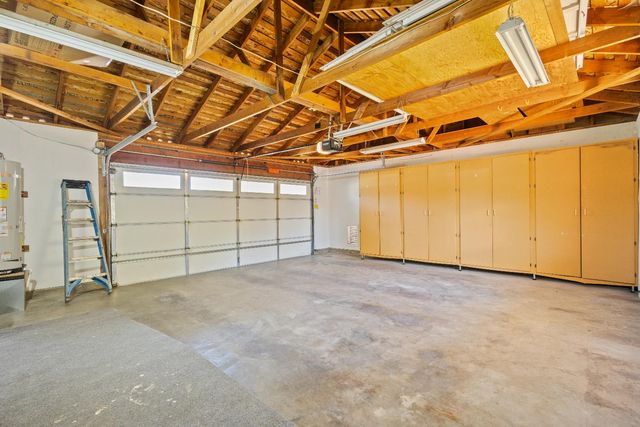 6901 Lincoln Creek Cir, Carmichael, CA 95608