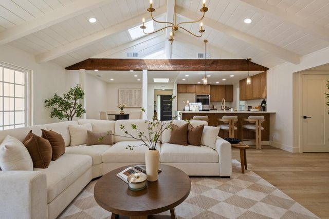 6901 Lincoln Creek Cir, Carmichael, CA 95608