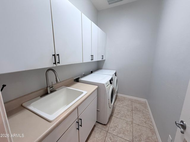 752 E Torrey Pines Place, Chandler, AZ 85249