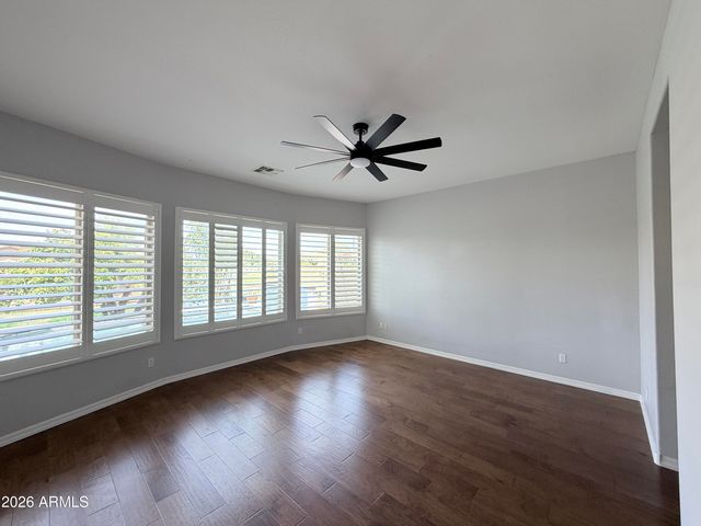 752 E Torrey Pines Place, Chandler, AZ 85249