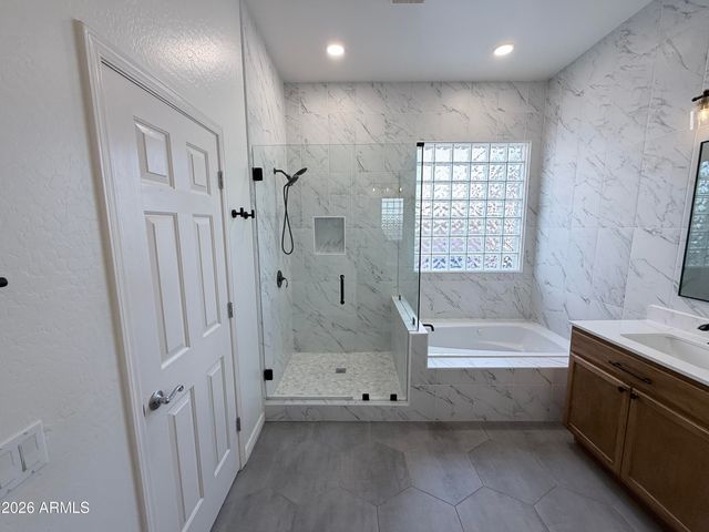 752 E Torrey Pines Place, Chandler, AZ 85249