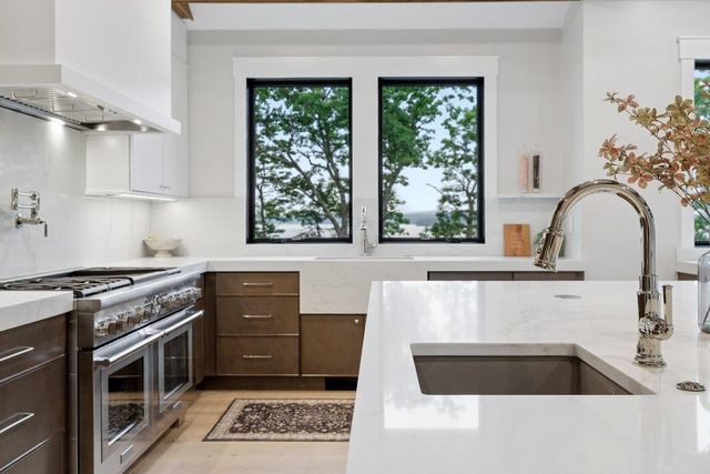 66 Knotty Way, Belmont, NH 03220
