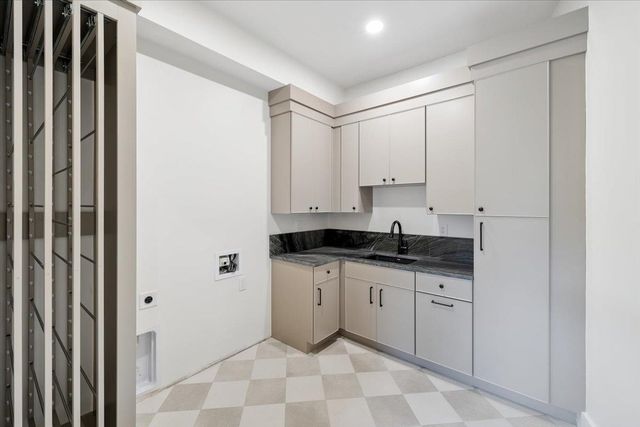 66 Knotty Way, Belmont, NH 03220