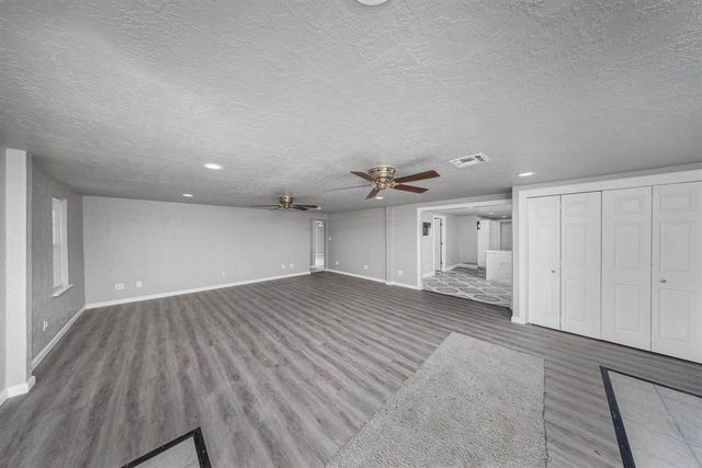 1911 SW N H Jones, Lawton, OK 73501