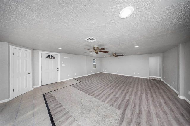 1911 SW N H Jones, Lawton, OK 73501