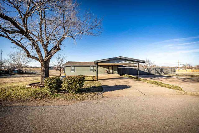 1911 SW N H Jones, Lawton, OK 73501
