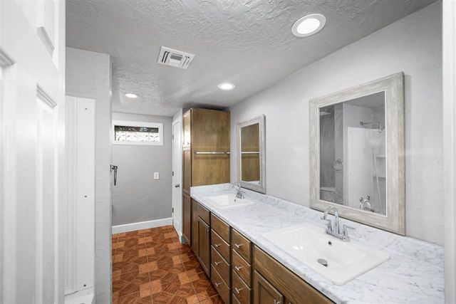 1911 SW N H Jones, Lawton, OK 73501